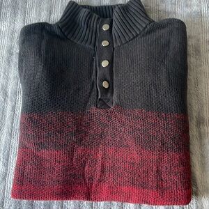 Stylish Turtleneck Sweater in Black and Red